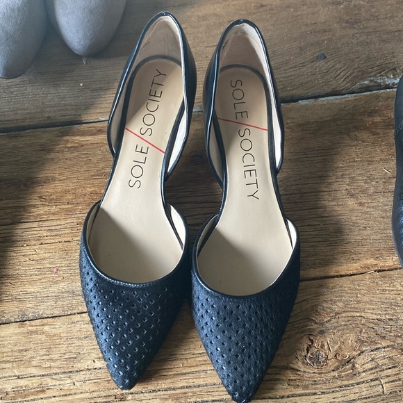 Shoes - Sole Society Kitten heels